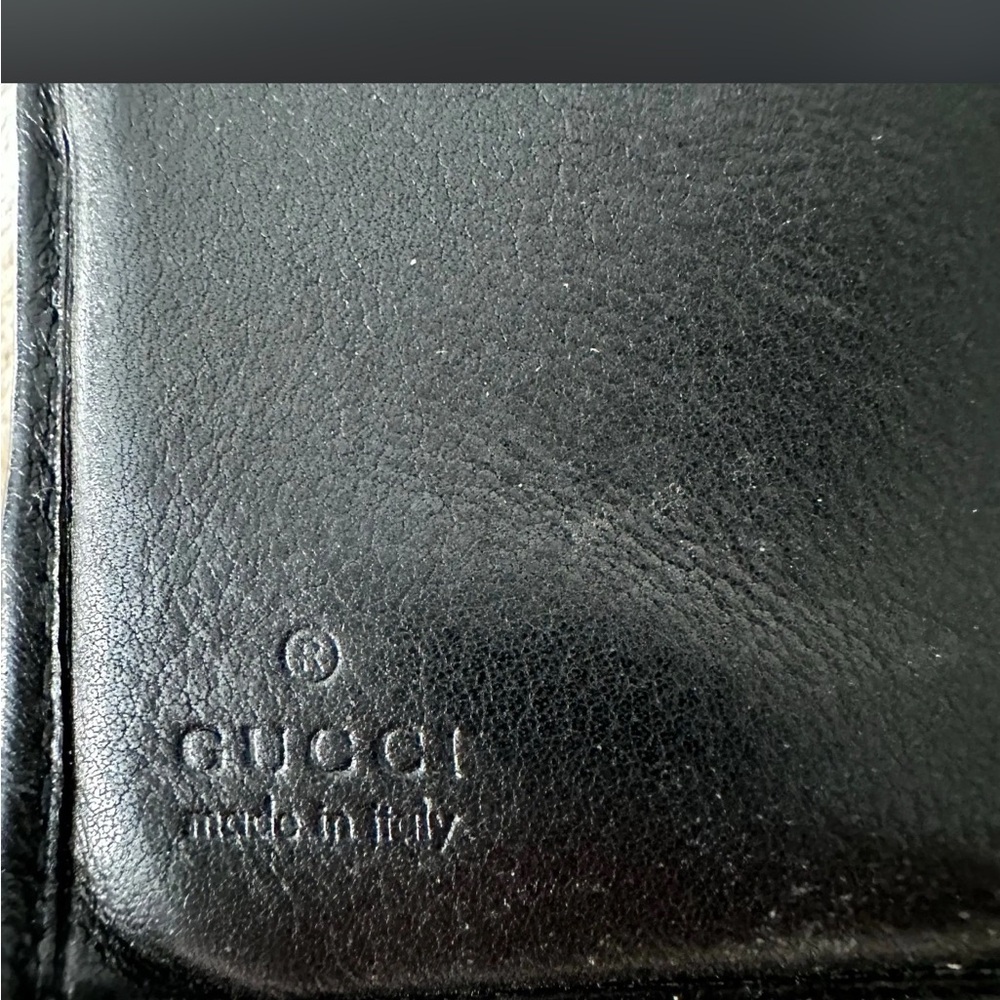Authentic Men's Gucci Bi-Fold Depero Black Wallet. Used condition. - Picture 5 of 11